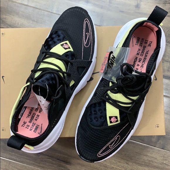 NIKE HUARACHE-TYPE black/pink TNT-black-zinnia - Picture 13 of 16